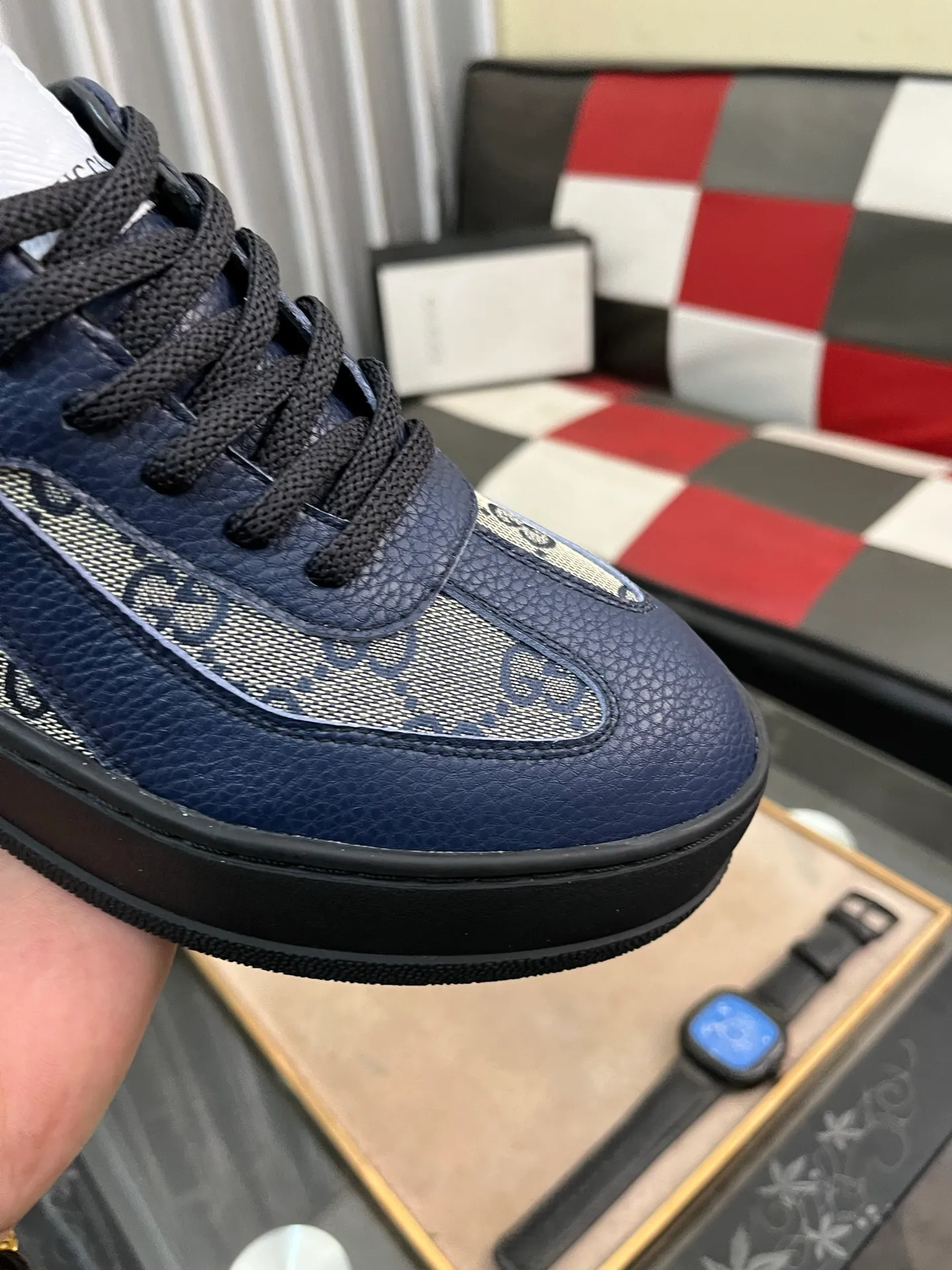 Men's shoes💰420⌚️⌚️[GUCCI] Gucci men's casual shoes are absolutely popular🔥The ultimate matching item for trendy men! The charm of super texture is irresistible, the main recommendation, the flower leather color is bright! The upper is made of high-quality cowhide with branded fabrics, pigskin lining for the feet, and wear-resistant rubber sole, which is noble and elegant! Extremely comfortable🎁🎁You can be as handsome as you want💪 38-443️⃣colors available